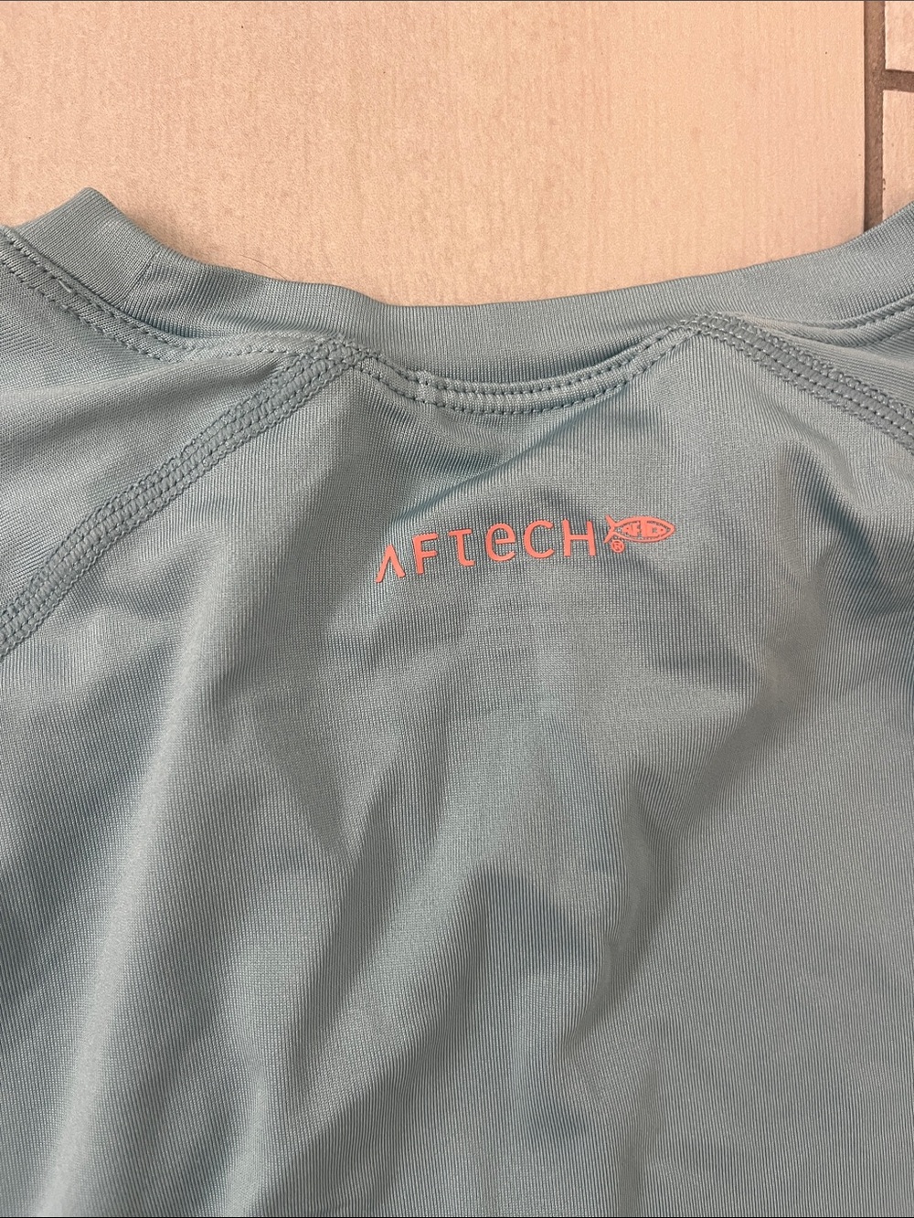 Columbia/Aftco bundle Long Sleeve fishing Shirts - Teal, Aqua & Light Blue - Picture 14 of 14